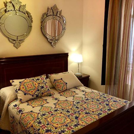 Apartamento Calle Cuna Sevilla Exteriér fotografie